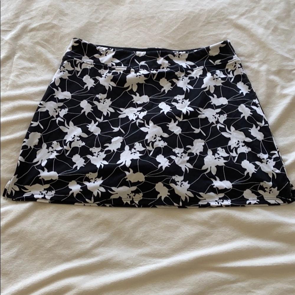 •Tranquility• Graphic Active Skort